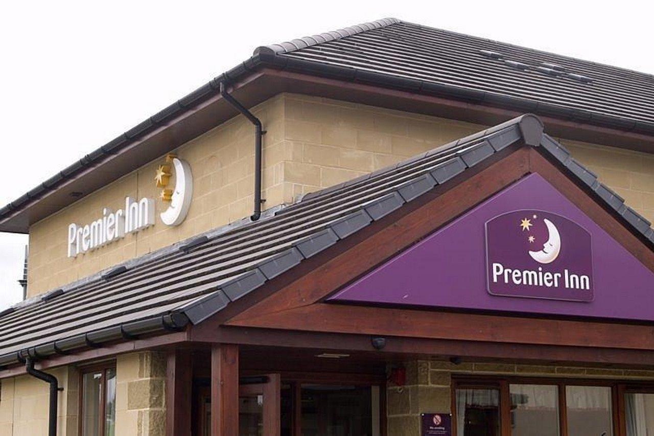 Premier Inn Dunfermline Exterior photo